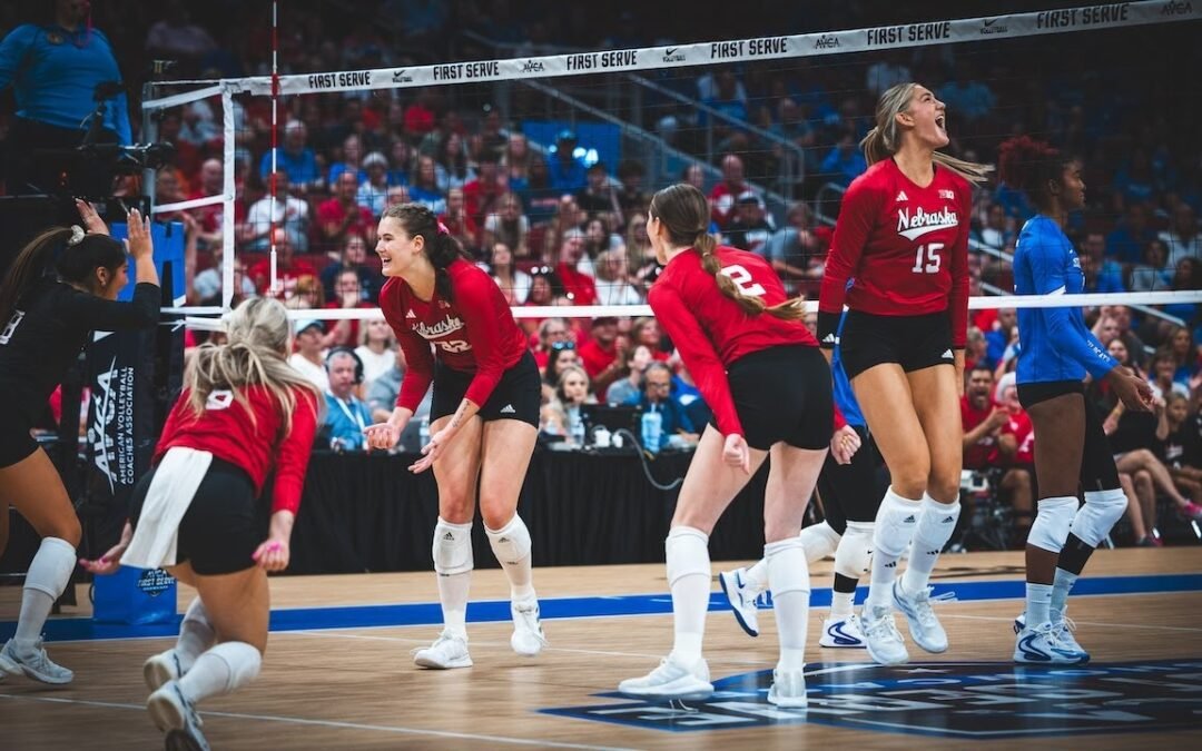 Husker Block Stuffs No. 9 Kentucky in Opening Week Win | Nebraska Volleyball Highlights