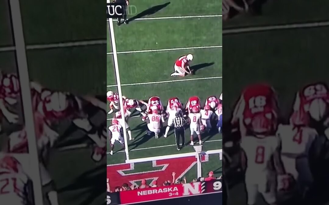 Nebraska Football lineman gives zero effort resulting in blocked extra point
