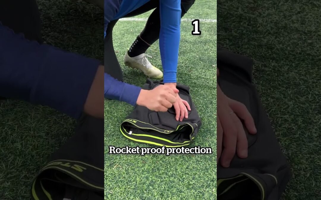 The best soccer protection on the market. #gk #goalkeepertraining #goalkeeper #gktraining #football