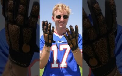 Testing Patrick Mahomes WEIGHTED Gloves…