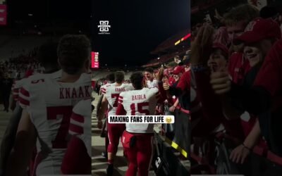 Dylan Raiola gave his headband to a young fan in College Park following the Huskers’ win #gbr
